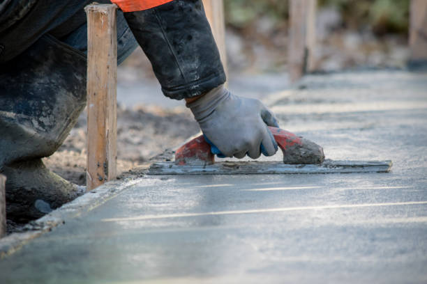 Best Commercial Concrete Contractor  in Bayport, MN